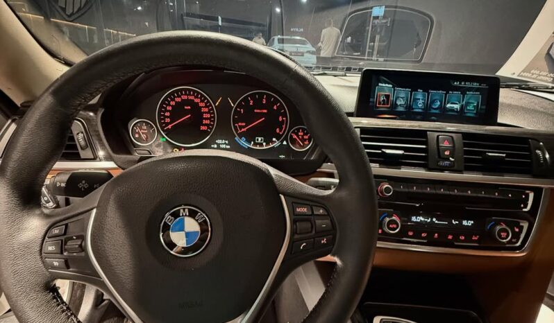 
								BMW 420D LUXURY LINE 2017 full									